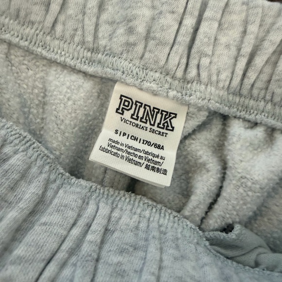 PINK Victoria's Secret Light Gray Lounge Shorts - Picture 3 of 3